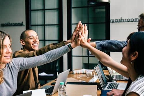 Bi quyet cai thien suc hut xa giao cho 12 con giap Bí quyết tăng sức hút xã giao cho 12 con giáp