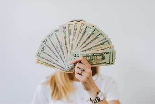 Kha nang kiem tien theo Than so hoc