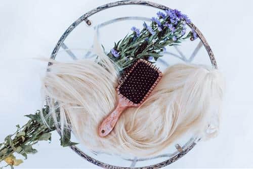 Lược chải tóc Luoc chai toc