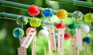 Muốn nghênh cát khí, đón quý nhân, xả xui đón may, hãy treo chuông gió phong thuỷ!