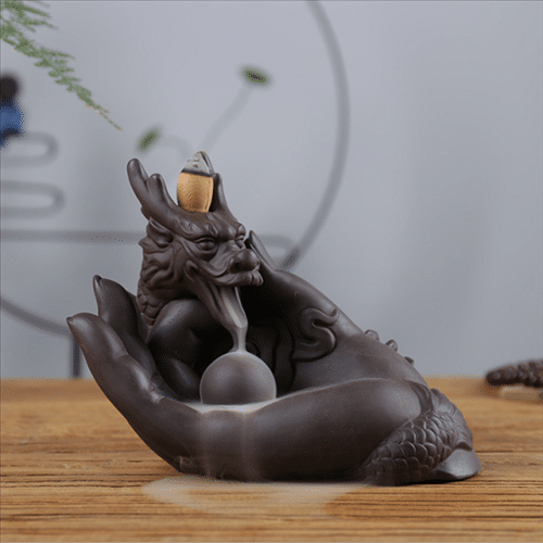 Thac khoi tram hinh rong nha khoi cho menh Moc