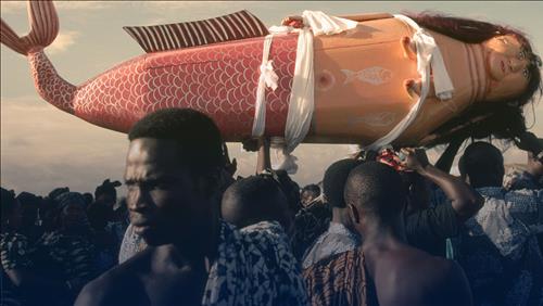 phong tuc tang le ky la tren the gioi