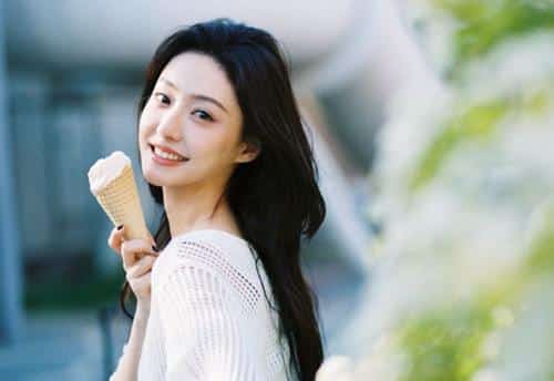 dac diem cua nguoi may man bam sinh